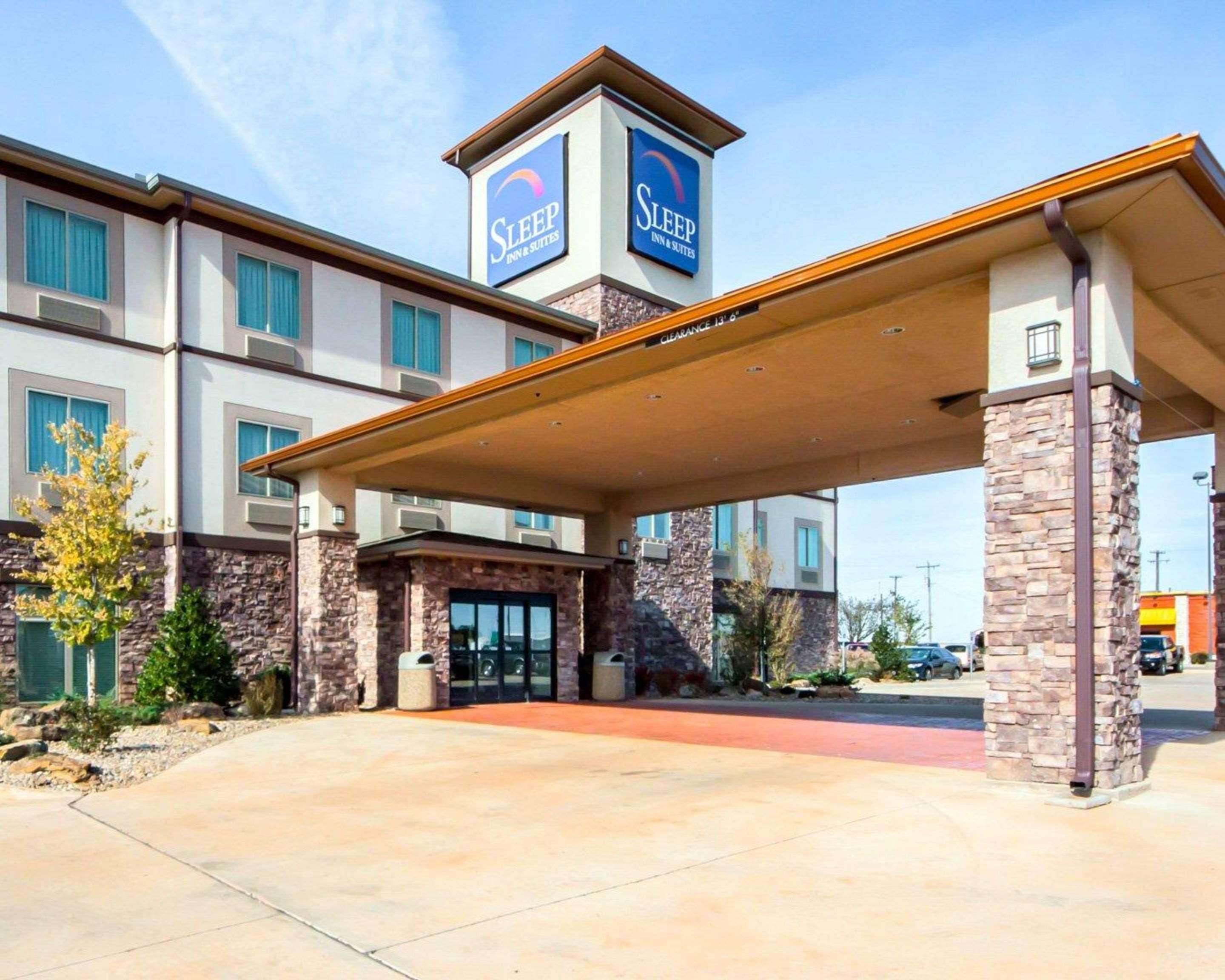 Sleep Inn&Suites Hennessey North Buitenkant foto