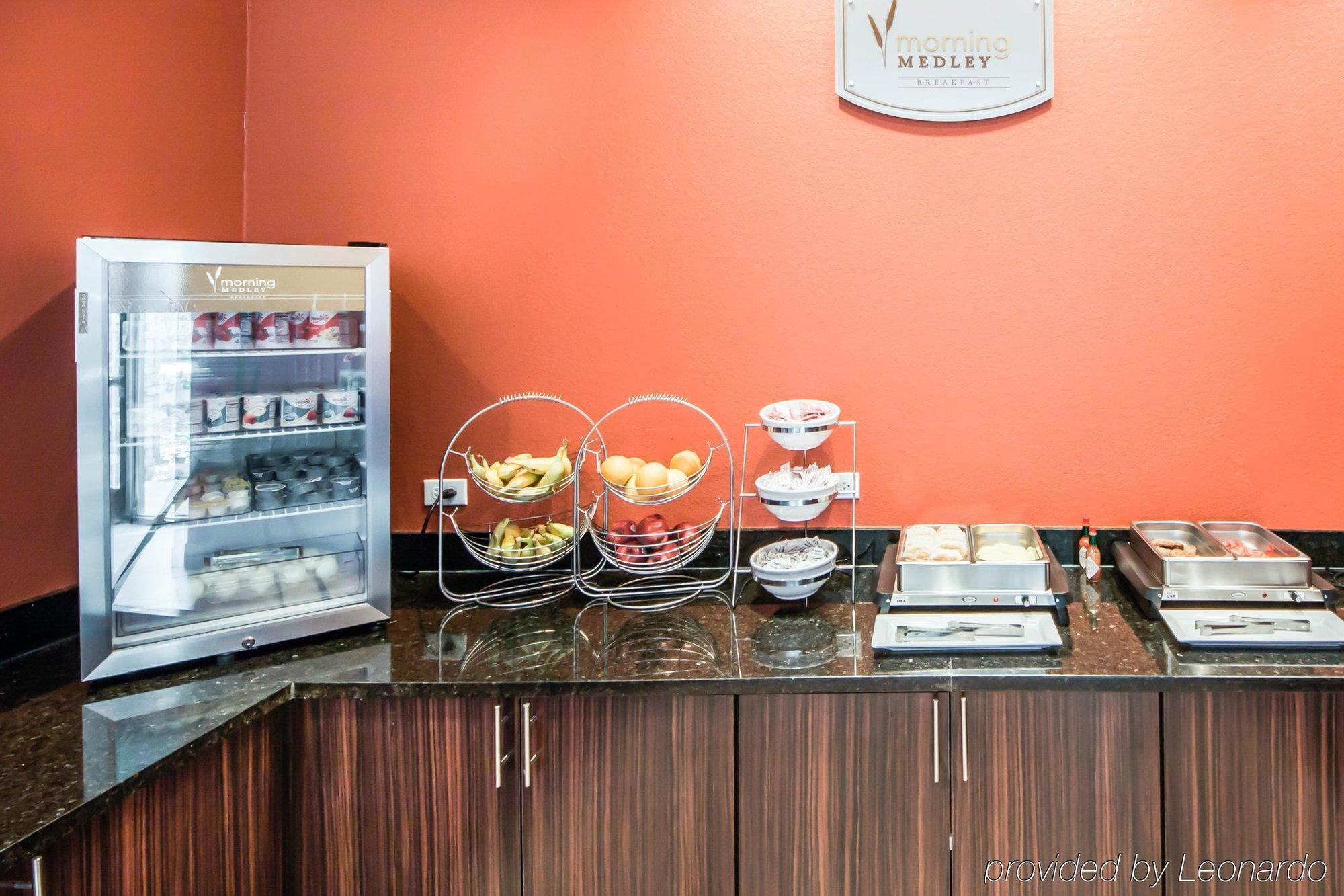 Sleep Inn&Suites Hennessey North Buitenkant foto