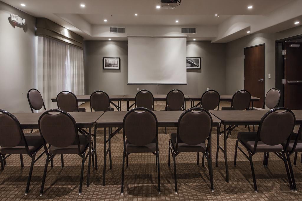 Sleep Inn&Suites Hennessey North Buitenkant foto
