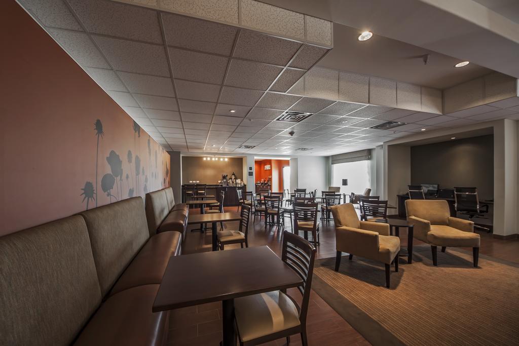 Sleep Inn&Suites Hennessey North Buitenkant foto