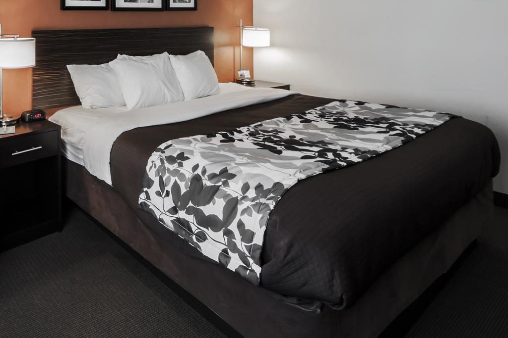 Sleep Inn&Suites Hennessey North Buitenkant foto
